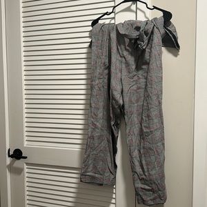 Plaid dress pants with removable belt